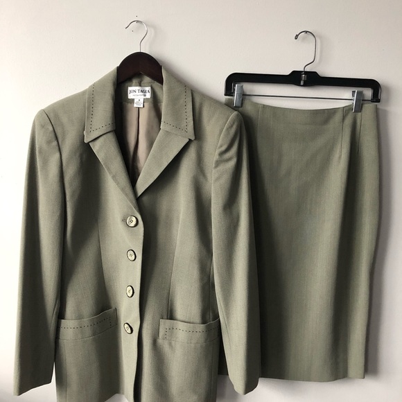 Jon Tagia Prêt-À-Porter woman vintage suit size 8 - Picture 1 of 16